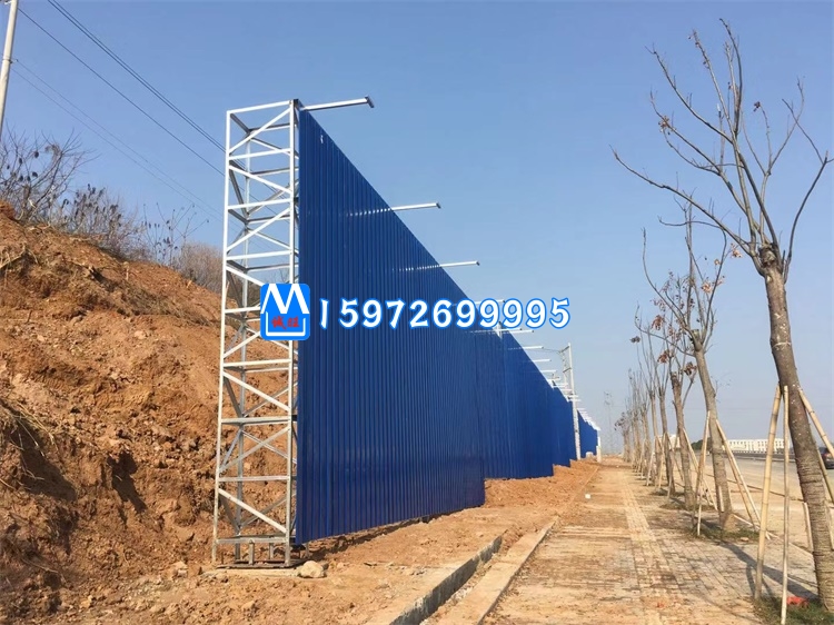 “揚(yáng)子江建設(shè)”伍家崗恒大山水城對(duì)面裝配式圍擋 “揚(yáng)子江建設(shè)”伍家崗恒大山水城對(duì)面裝配式圍擋